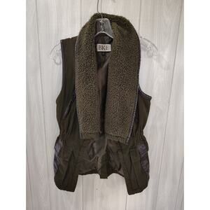 Buckle BKE Sherpa Collared Puffer Vest Olive Army Green Women's Size Small XS